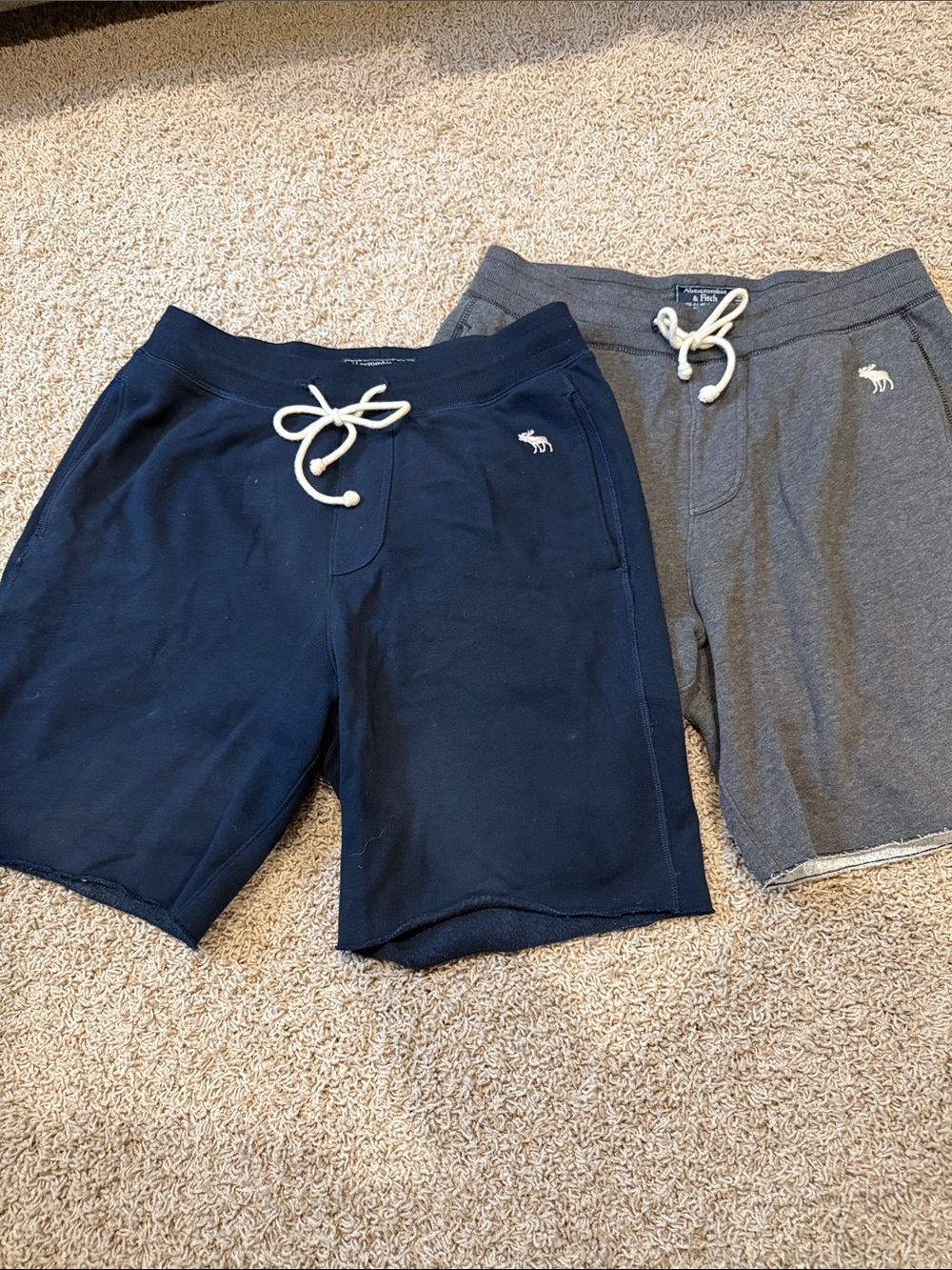 Abercrombie & Fitch Men's Navy and Gray Pull-On Athletic Shorts
